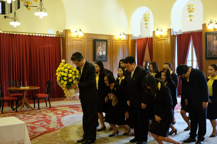 ถวายพระพร 1