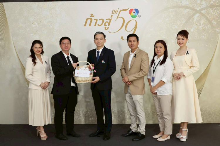 ภาพหมู่01