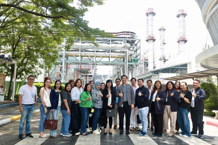 ภาพหมู่02