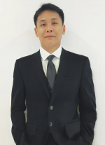 นายสหรัตน์ สิงหเดช